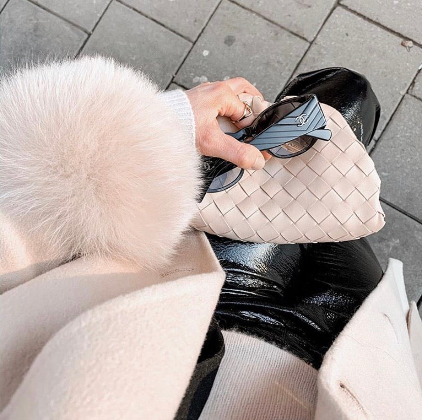 Soho Mini Knott Bag - Cream